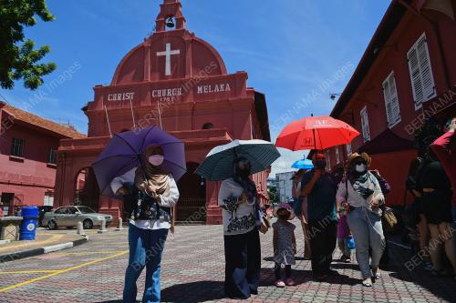 TINJAUAN CUTI HARI MINGGU DI MELAKA