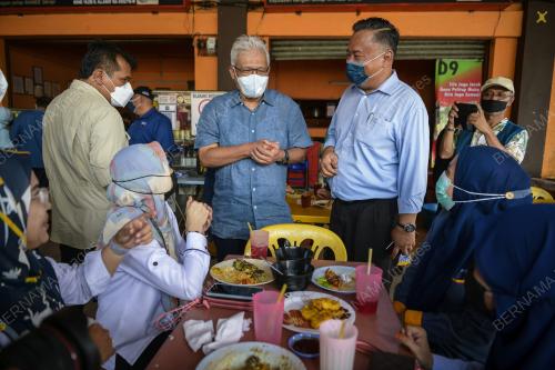 DATUK SERI HAMZAH ZAINUDIN