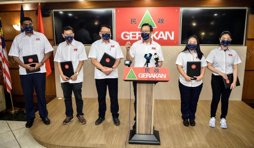 DATUK DR DOMINIC LAU HOE CHAI
