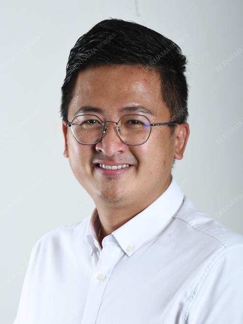 ALLEX SEAH SHOO CHIN