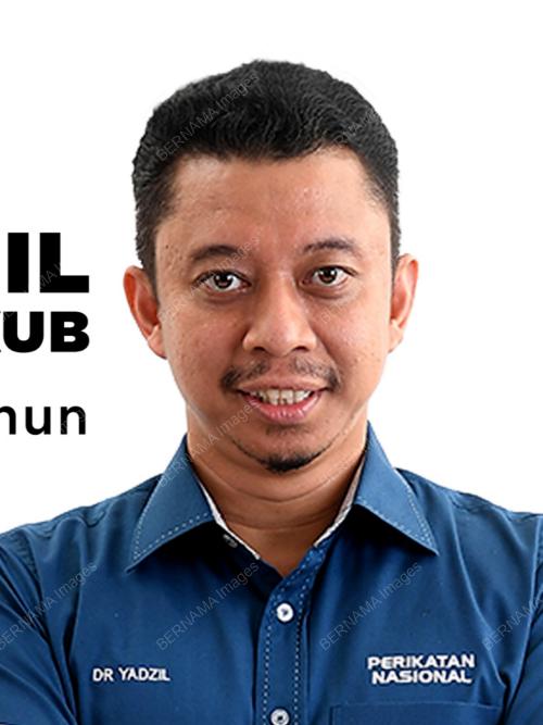 DR MOHD YADZIL YAAKUB