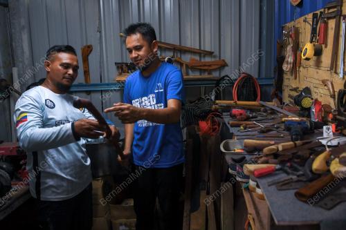 MOHD NAJIB MOHD ISA