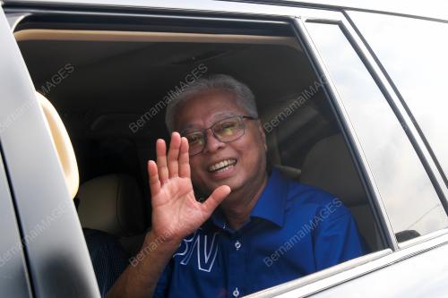 DATUK SERI ISMAIL SABRI YAAKOB