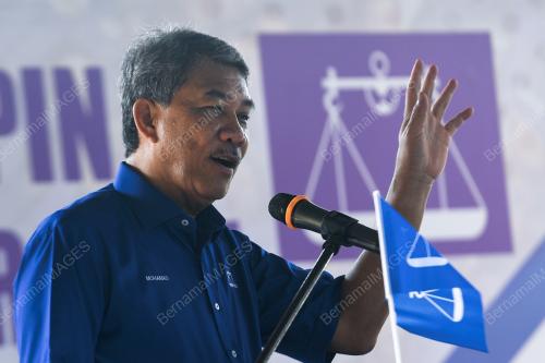 DATUK SERI MOHAMAD HASAN
