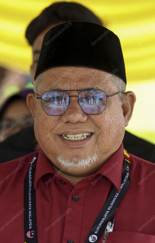 ANGAH SAIFUL