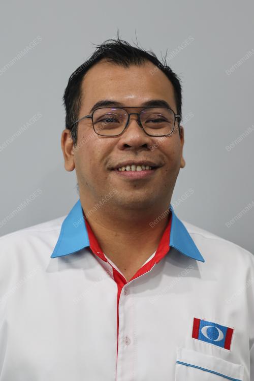 LEE BOON HENG