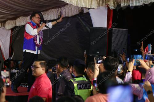 DATUK SERI ANWAR IBRAHIM
