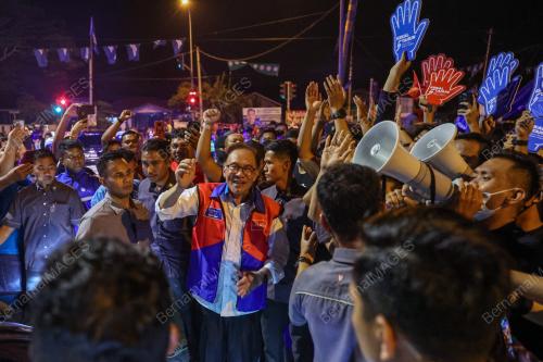 DATUK SERI ANWAR IBRAHIM