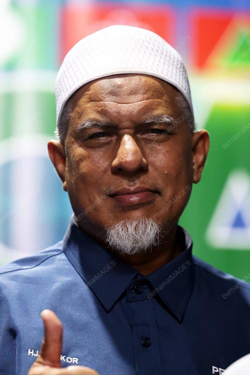 MOHAMAD SHUKOR ZAKARIAH