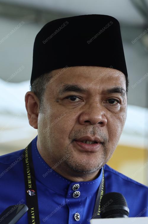 DATUK JOHAN ABD AZIZ