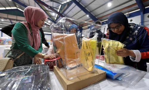 PEMERIKSAAN PERALATAN PUSAN MENGUNDI AWAL