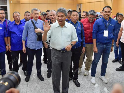 DATUK SERI MOHAMAD HASAN