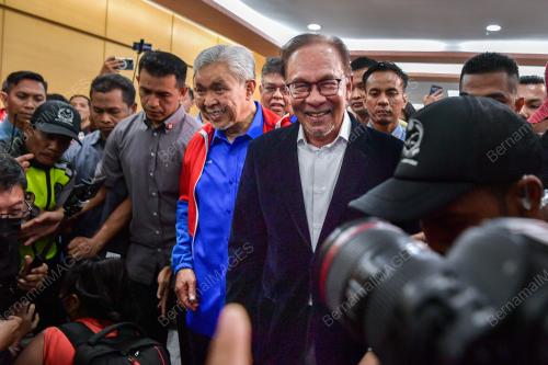 DATUK SERI ANWAR IBRAHIM