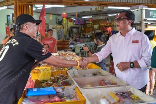 MOHD KAMRI KAMARUDDIN