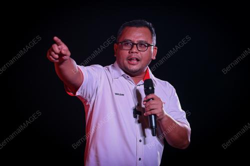 DATUK SERI AMIRUDIN SHARI