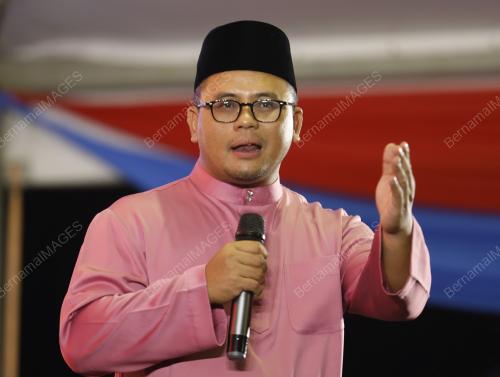 DATUK SERI AMIRUDIN SHARI
