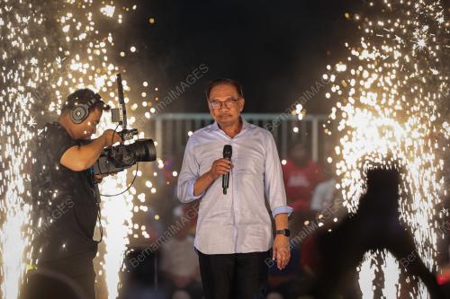 DATUK SERI ANWAR IBRAHIM