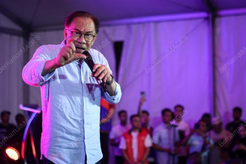 DATUK SERI ANWAR IBRAHIM
