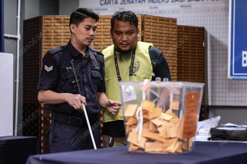 MENGUNDI AWAL PILIHAN RAYA NEGERI SELANGOR
