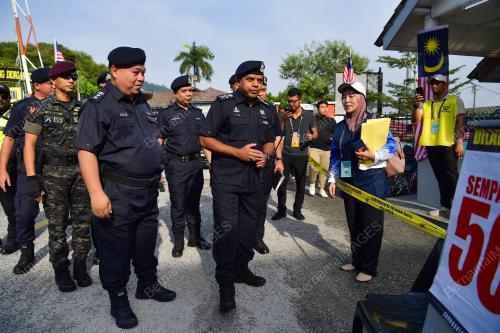 DATUK SERI AYOB KHAN MYDIN PITCHAY