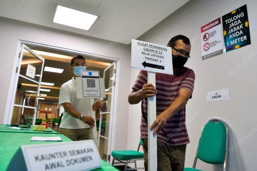 PERSEDIAAN PUSAT PENAMAAN CALON PRN SARAWAK