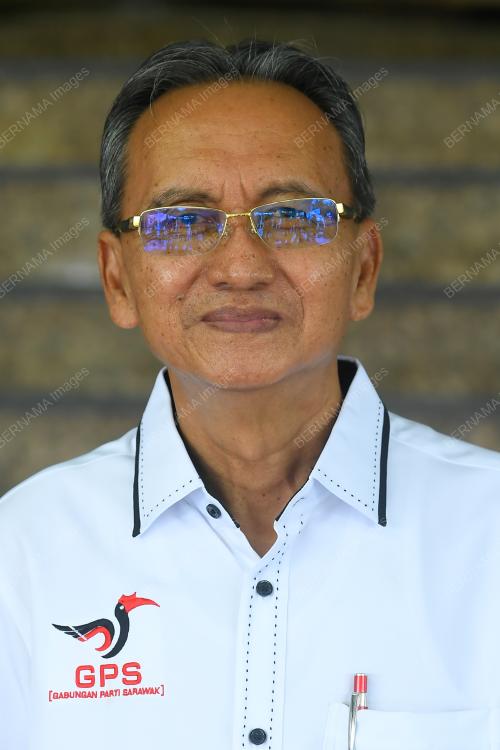 DATUK MONG DAGANG