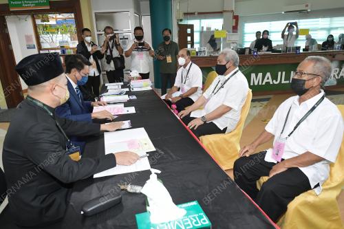 DATUK AMAR AWANG TENGAH ALI HASAN