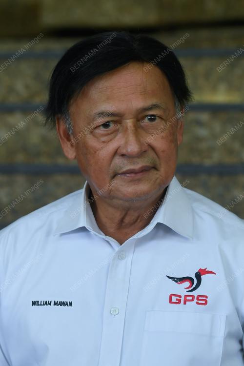 TAN SRI WILLIAM MAWAN IKOM