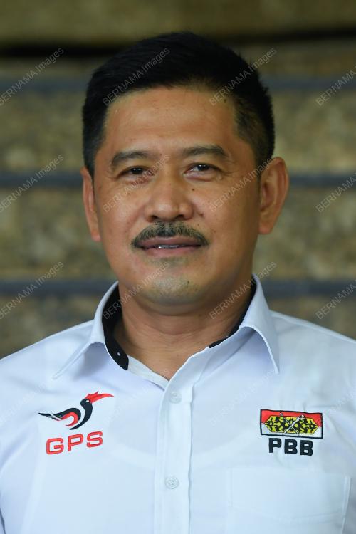 DR RIPIN LAMAT