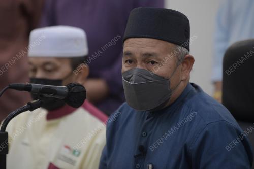 DATUK SERI TUAN IBRAHIM TUAN MAN