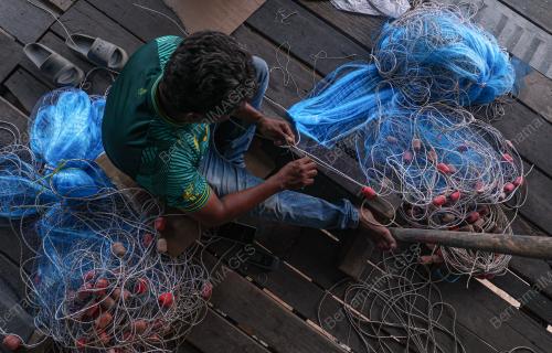 RUTIN HARIAN PENDUDUK NELAYAN KUALA KEMAMAN