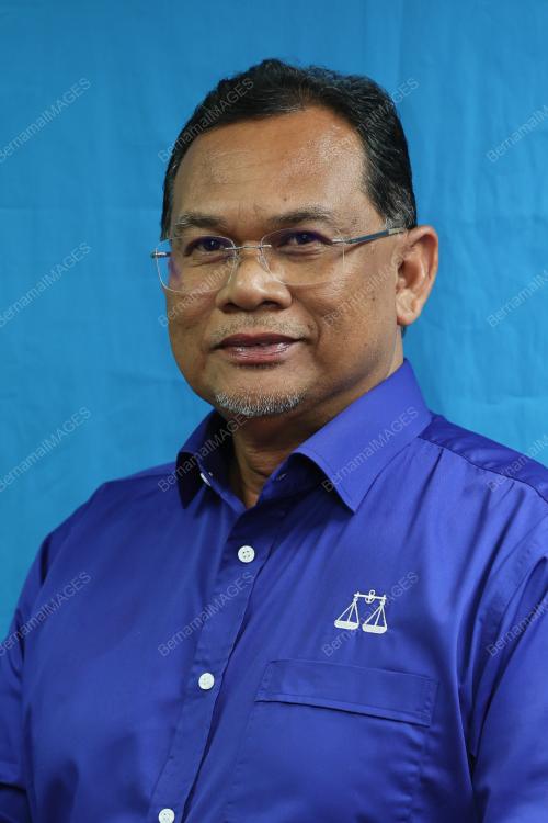 DR MOHD ZAKI SALLEH