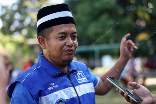 AHMAD ABDULLAH ABD WAHAB