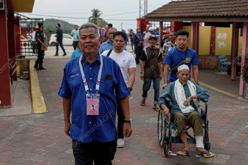 DATUK SERI AHMAD SAID
