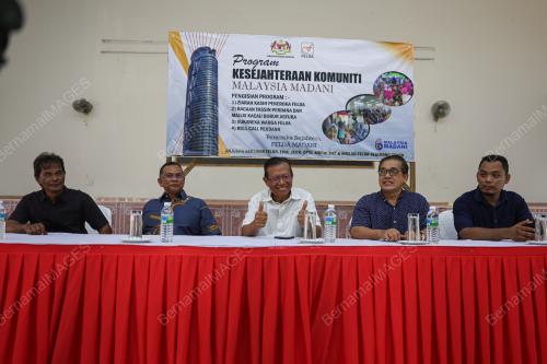 DATUK SERI AHMAD SHABERY CHEEK