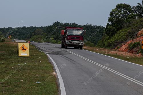 JALAN ROSAK TERUK RESAHKAN PENDUDUK