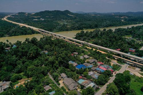PROJEK LALUAN REL PANTAI TIMUR (ECRL)