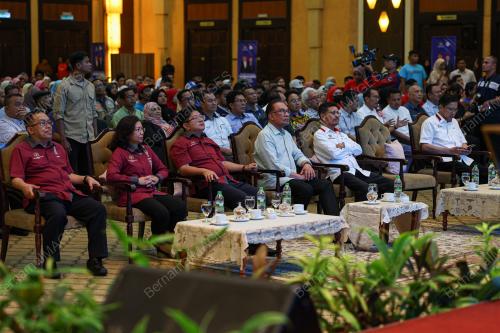 DATUK SERI ANWAR IBRAHIM