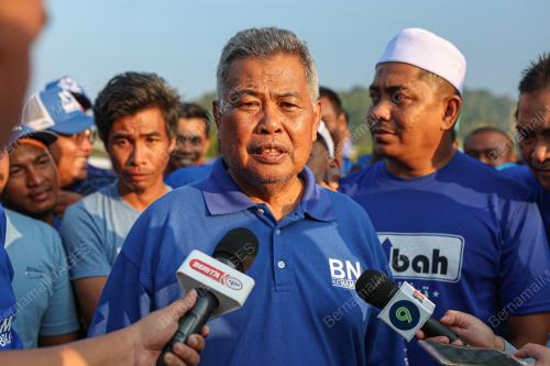DATUK SERI AHMAD SAID