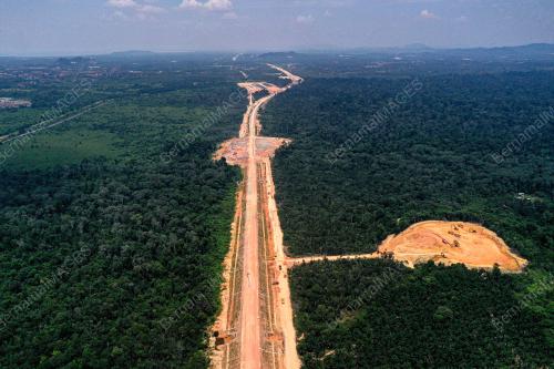 PROJEK LALUAN REL PANTAI TIMUR (ECRL)