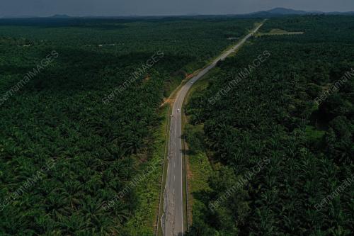 JALAN ROSAK TERUK RESAHKAN PENDUDUK