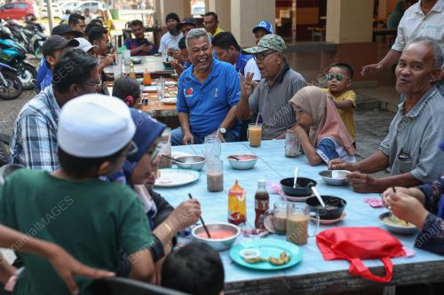 DATUK SERI AHMAD SAID