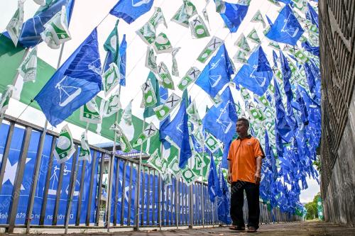 PERANG BENDERA
