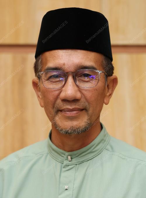 AZAN ISMAIL
