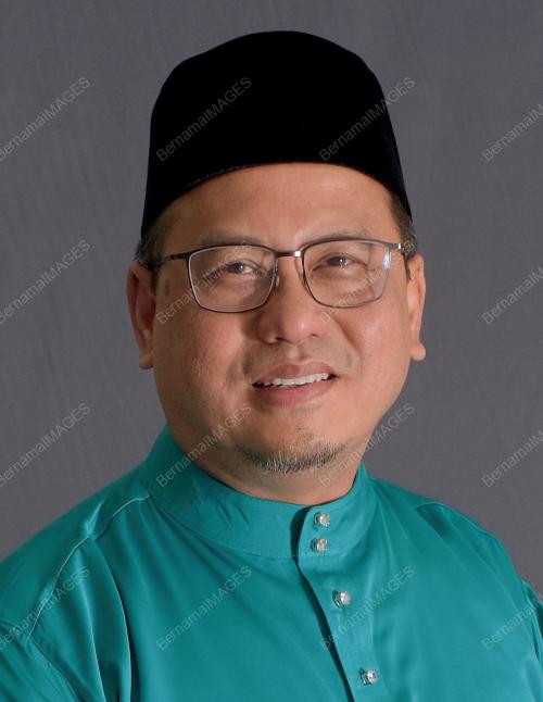 DATUK AHMAD AMZAD MOHAMED @ HASHIM