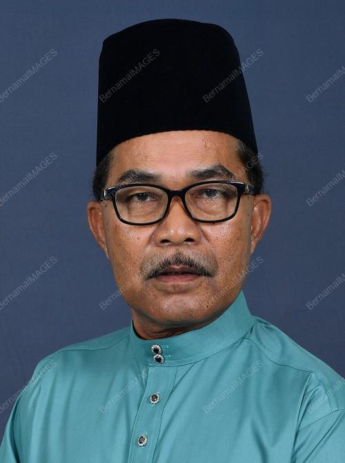 MOHD ZAWAWI ISMAIL
