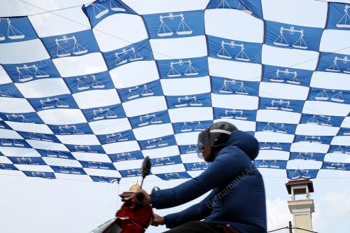 BENDERA PARTI
