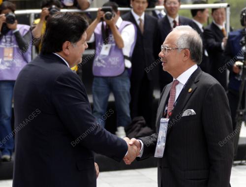 MOHD NAJIB TUN ABDUL RAZAK