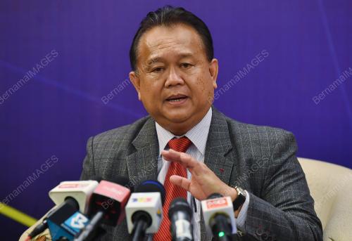 DATUK SERI ALEXANDER NANTA LINGGI