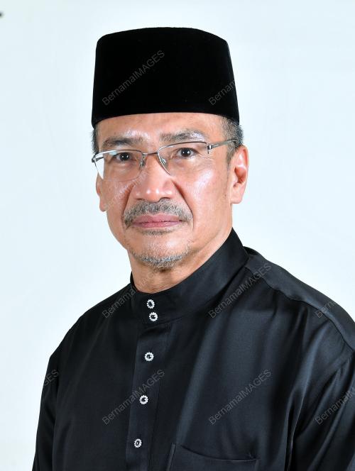 DATUK SERI HISHAMMUDDIN HUSSEIN